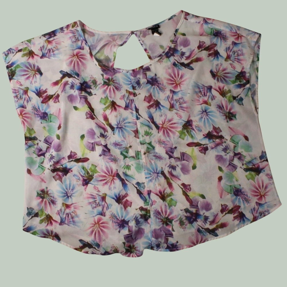 Torrid Floral Blouse 3X White Purple Boho Cottagecore Surplice Back Short Sleeve